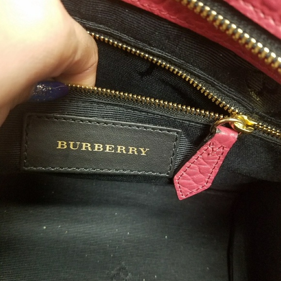 Small Burberry Clifford red - Picture 4 of 8